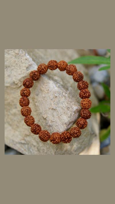 Larger Rudraksha bracelet, 19 cm