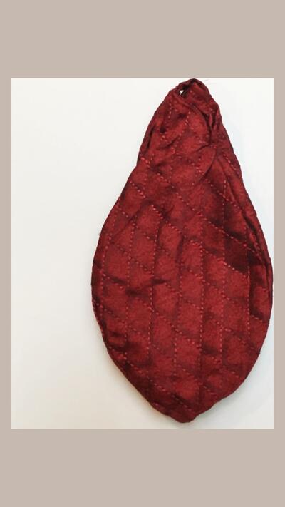 Women’s burgundy Japa pouch