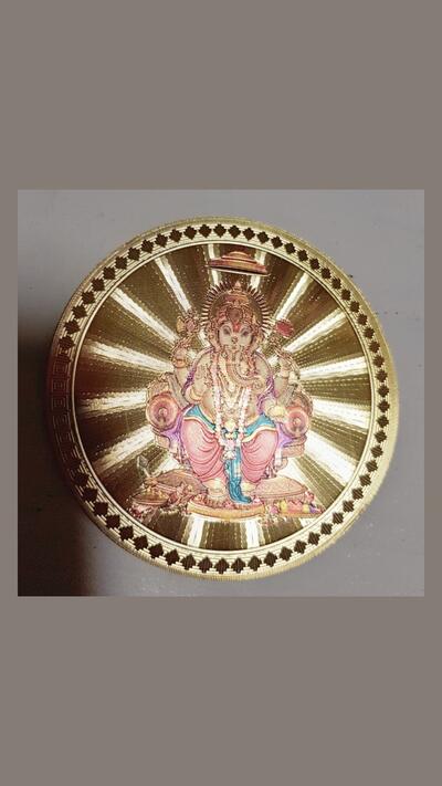 Ganesha/Durga sticker, gold, 7 cm in diameter