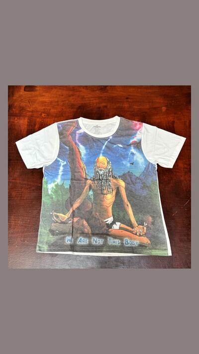 Jogí T-shirt, sizes M and L
