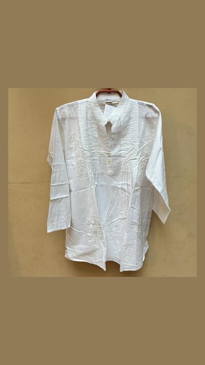 Women’s white embroidered kurta, long sleeves, size 42/L