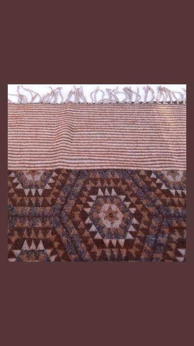 Warm shawl, 20% wool, brown