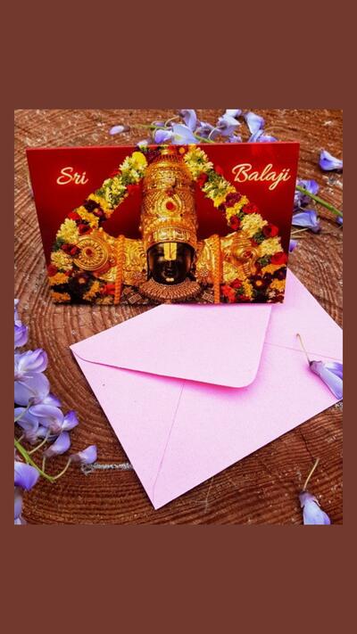 Smaller greeting card with envelope