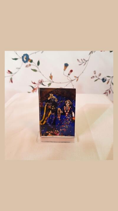 Radha Krishna 7 x 5 cm in blue