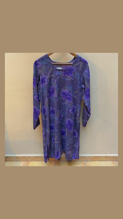 Women’s purple kurta, 3/4 sleeves, M/L