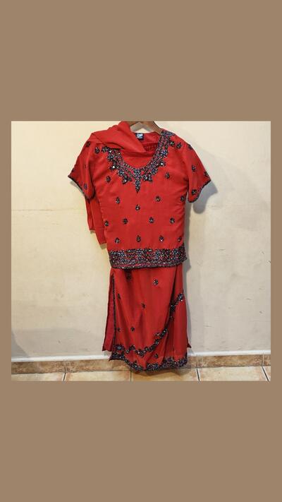 Red rhinestone set – trousers, skirt, blouse, dupatta
