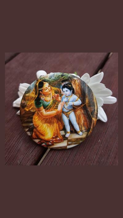 Damodar badge, diameter 4.4 cm