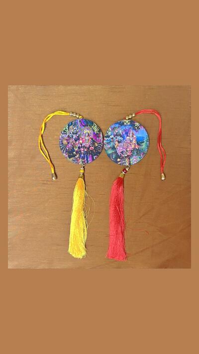 Double-sided picture of Radha and Krishna standing, for hanging