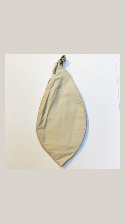 Japa single-colour pouch