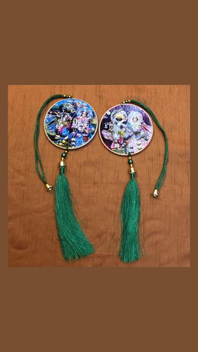 Double-sided Rādhā-Krishna picture for hanging