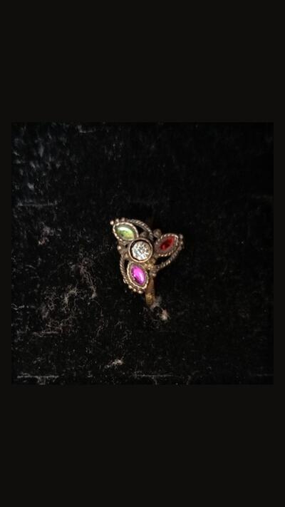 Oriental metal ring with coloured stones 5