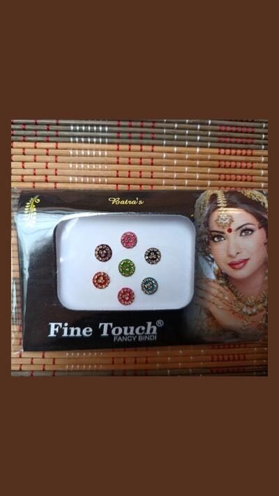 Colourful Bindi discs