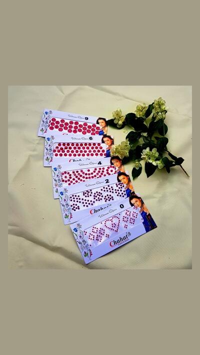 Bindi, size 5, dark red