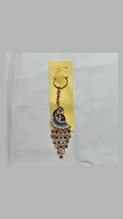 Peacock Keyring with a Colourful Wing, 3 types