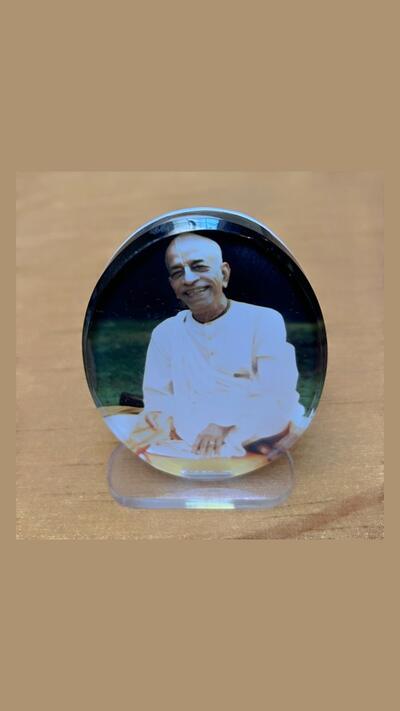 Oval painting of Prabhupada, acrylic