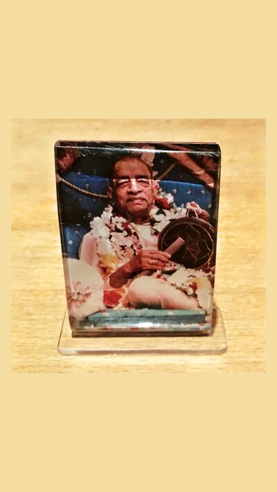 Picture of Prabhupada, 7 x 5 cm, acrylic