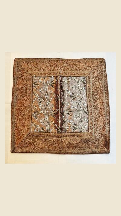 39x39 cm brocade cushion cover