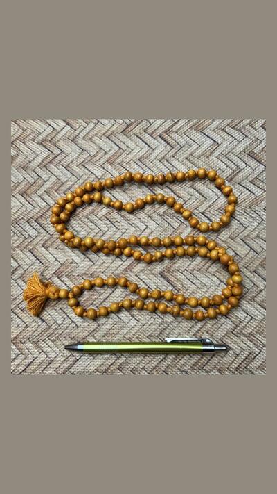 Neem Japa Mala, rosary with a circumference of 119 cm