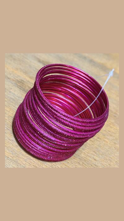 Set of 24 ribbed bracelets