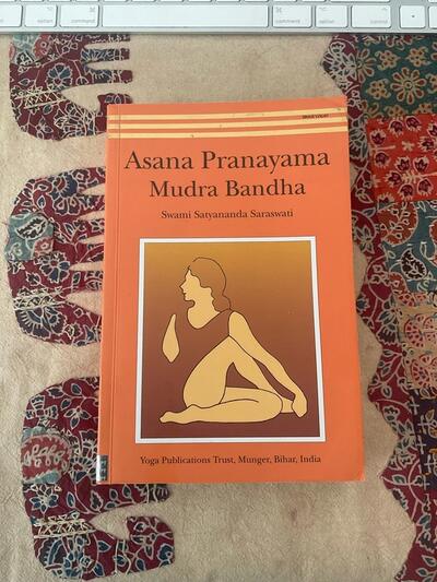 Yoga Self Learn Asana Pranayama Mudra Bandha – Swami Satyananda Saraswati (English)
