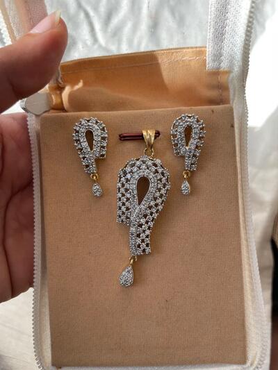 Pendant with Drop Earrings
