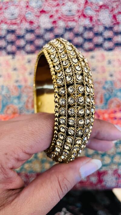 Indian Vintage Style Gold Toned Crystal Bangle Bracelet